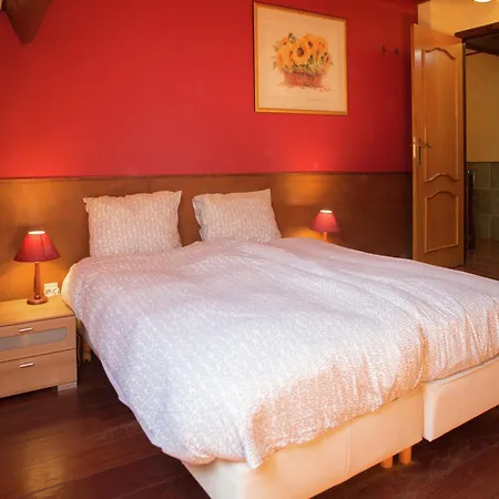 فيلة Atmospheric In Durbuy With Sauna *